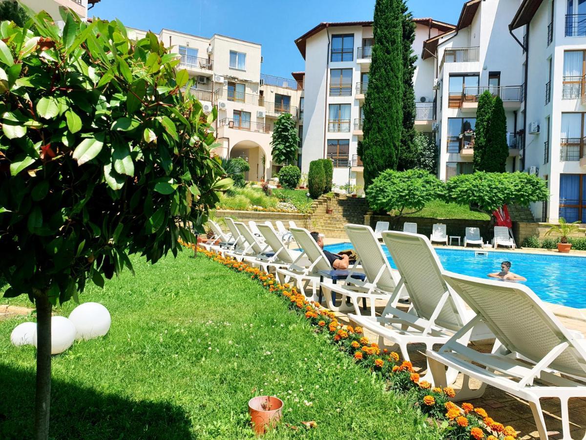 La Terrace Sea View Apartment Sveti Vlas Luaran gambar