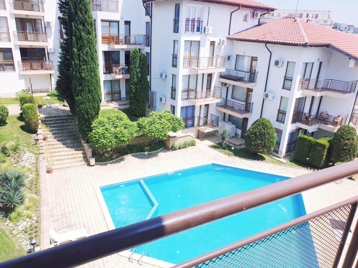 La Terrace Sea View Apartment Sveti Vlas Luaran gambar