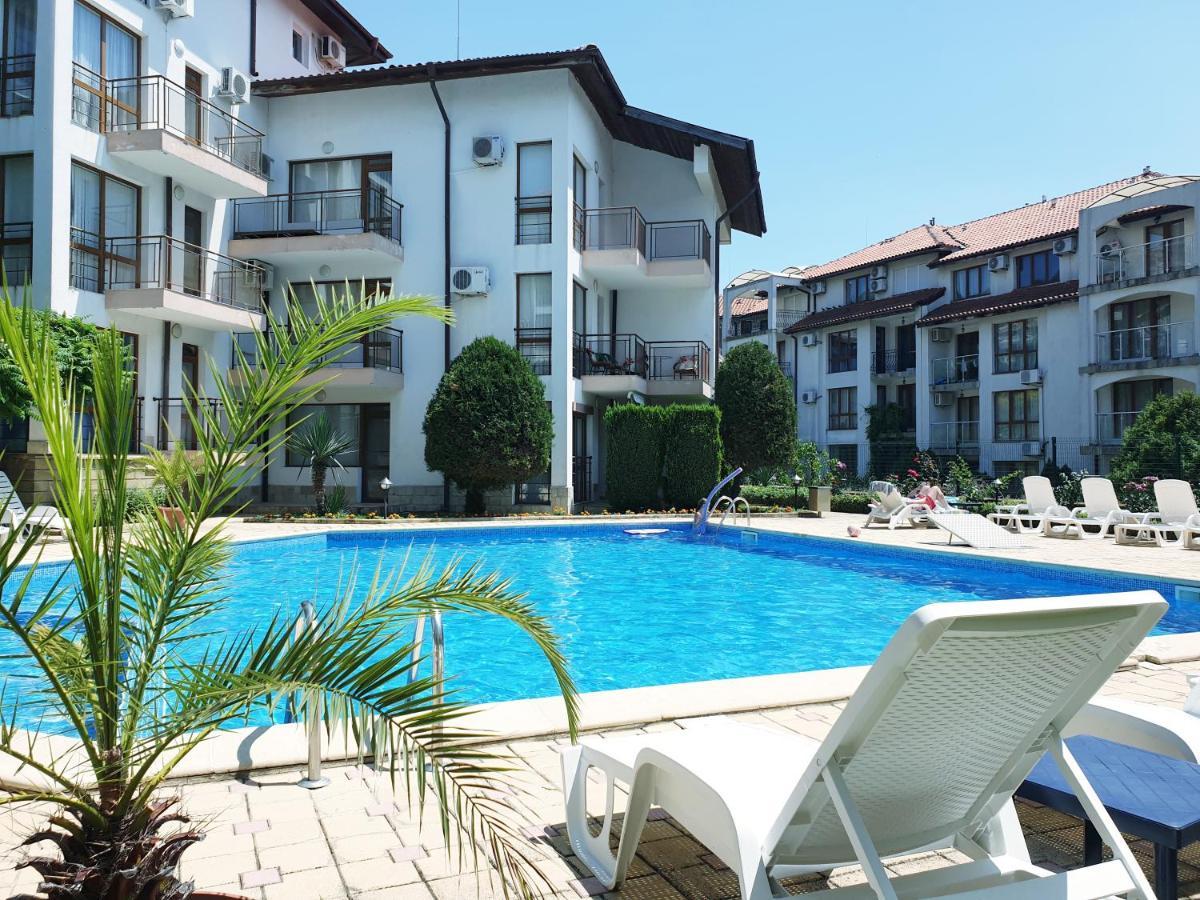 La Terrace Sea View Apartment Sveti Vlas Luaran gambar
