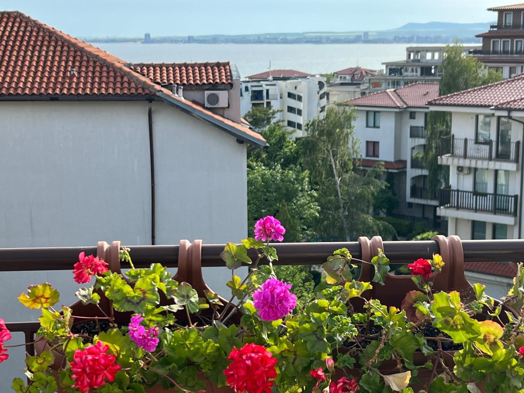 La Terrace Sea View Apartment Sveti Vlas Luaran gambar